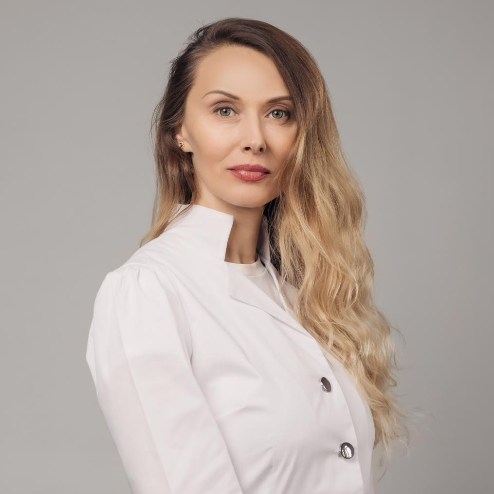 Dr. Iancu Dana Monica