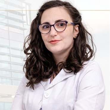 Dr. Mădălina Coșer